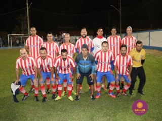 
<a style='margin-left: 5px;' class='btn btn-xs btn-social btn-facebook' href='https://www.facebook.com/sharer/sharer.php?u=https://boladovale.com.br/imgs/800-800-90/conteudo/fotos/1190/img6936.jpg' rel='popup' data-width='500' data-height='400'><i class='fa fa-facebook'></i>Compartilhar <span class='hidden-xs'>no Facebook</span>
</a> 
<a class='btn btn-default btn-xs' target='_blank' href='imgs/800-800-90/conteudo/fotos/1190/img6936.jpg'>
<span class='glyphicon glyphicon-cloud-download'></span> Salvar
</a> 
<span></span>