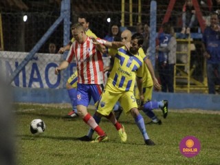 
<a style='margin-left: 5px;' class='btn btn-xs btn-social btn-facebook' href='https://www.facebook.com/sharer/sharer.php?u=https://boladovale.com.br/imgs/800-800-90/conteudo/fotos/1190/mg6952.jpg' rel='popup' data-width='500' data-height='400'><i class='fa fa-facebook'></i>Compartilhar <span class='hidden-xs'>no Facebook</span>
</a> 
<a class='btn btn-default btn-xs' target='_blank' href='imgs/800-800-90/conteudo/fotos/1190/mg6952.jpg'>
<span class='glyphicon glyphicon-cloud-download'></span> Salvar
</a> 
<span></span>