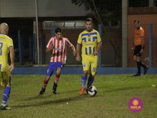 
<a style='margin-left: 5px;' class='btn btn-xs btn-social btn-facebook' href='https://www.facebook.com/sharer/sharer.php?u=https://boladovale.com.br/imgs/800-800-90/conteudo/fotos/1190/mg6986.jpg' rel='popup' data-width='500' data-height='400'><i class='fa fa-facebook'></i>Compartilhar <span class='hidden-xs'>no Facebook</span>
</a> 
<a class='btn btn-default btn-xs' target='_blank' href='imgs/800-800-90/conteudo/fotos/1190/mg6986.jpg'>
<span class='glyphicon glyphicon-cloud-download'></span> Salvar
</a> 
<span></span>