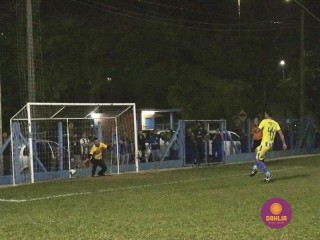 
<a style='margin-left: 5px;' class='btn btn-xs btn-social btn-facebook' href='https://www.facebook.com/sharer/sharer.php?u=https://boladovale.com.br/imgs/800-800-90/conteudo/fotos/1190/mg7053.jpg' rel='popup' data-width='500' data-height='400'><i class='fa fa-facebook'></i>Compartilhar <span class='hidden-xs'>no Facebook</span>
</a> 
<a class='btn btn-default btn-xs' target='_blank' href='imgs/800-800-90/conteudo/fotos/1190/mg7053.jpg'>
<span class='glyphicon glyphicon-cloud-download'></span> Salvar
</a> 
<span></span>