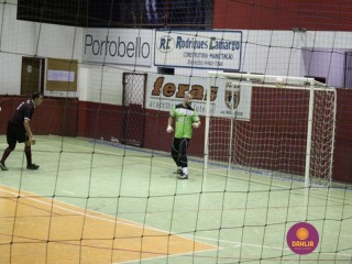 
<a style='margin-left: 5px;' class='btn btn-xs btn-social btn-facebook' href='https://www.facebook.com/sharer/sharer.php?u=https://boladovale.com.br/imgs/800-800-90/conteudo/fotos/1264/img1674.jpg' rel='popup' data-width='500' data-height='400'><i class='fa fa-facebook'></i>Compartilhar <span class='hidden-xs'>no Facebook</span>
</a> 
<a class='btn btn-default btn-xs' target='_blank' href='imgs/800-800-90/conteudo/fotos/1264/img1674.jpg'>
<span class='glyphicon glyphicon-cloud-download'></span> Salvar
</a> 
<span></span>