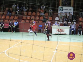 
<a style='margin-left: 5px;' class='btn btn-xs btn-social btn-facebook' href='https://www.facebook.com/sharer/sharer.php?u=https://boladovale.com.br/imgs/800-800-90/conteudo/fotos/1264/img1676.jpg' rel='popup' data-width='500' data-height='400'><i class='fa fa-facebook'></i>Compartilhar <span class='hidden-xs'>no Facebook</span>
</a> 
<a class='btn btn-default btn-xs' target='_blank' href='imgs/800-800-90/conteudo/fotos/1264/img1676.jpg'>
<span class='glyphicon glyphicon-cloud-download'></span> Salvar
</a> 
<span></span>