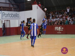 
<a style='margin-left: 5px;' class='btn btn-xs btn-social btn-facebook' href='https://www.facebook.com/sharer/sharer.php?u=https://boladovale.com.br/imgs/800-800-90/conteudo/fotos/1283/img2667.jpg' rel='popup' data-width='500' data-height='400'><i class='fa fa-facebook'></i>Compartilhar <span class='hidden-xs'>no Facebook</span>
</a> 
<a class='btn btn-default btn-xs' target='_blank' href='imgs/800-800-90/conteudo/fotos/1283/img2667.jpg'>
<span class='glyphicon glyphicon-cloud-download'></span> Salvar
</a> 
<span></span>