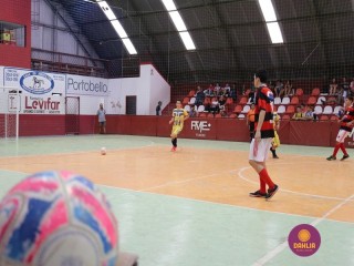 
<a style='margin-left: 5px;' class='btn btn-xs btn-social btn-facebook' href='https://www.facebook.com/sharer/sharer.php?u=https://boladovale.com.br/imgs/800-800-90/conteudo/fotos/1283/img2834.jpg' rel='popup' data-width='500' data-height='400'><i class='fa fa-facebook'></i>Compartilhar <span class='hidden-xs'>no Facebook</span>
</a> 
<a class='btn btn-default btn-xs' target='_blank' href='imgs/800-800-90/conteudo/fotos/1283/img2834.jpg'>
<span class='glyphicon glyphicon-cloud-download'></span> Salvar
</a> 
<span></span>