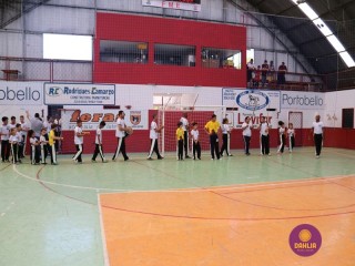 
<a style='margin-left: 5px;' class='btn btn-xs btn-social btn-facebook' href='https://www.facebook.com/sharer/sharer.php?u=https://boladovale.com.br/imgs/800-800-90/conteudo/fotos/1299/img7009.jpg' rel='popup' data-width='500' data-height='400'><i class='fa fa-facebook'></i>Compartilhar <span class='hidden-xs'>no Facebook</span>
</a> 
<a class='btn btn-default btn-xs' target='_blank' href='imgs/800-800-90/conteudo/fotos/1299/img7009.jpg'>
<span class='glyphicon glyphicon-cloud-download'></span> Salvar
</a> 
<span></span>