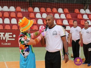 
<a style='margin-left: 5px;' class='btn btn-xs btn-social btn-facebook' href='https://www.facebook.com/sharer/sharer.php?u=https://boladovale.com.br/imgs/800-800-90/conteudo/fotos/1299/img7048.jpg' rel='popup' data-width='500' data-height='400'><i class='fa fa-facebook'></i>Compartilhar <span class='hidden-xs'>no Facebook</span>
</a> 
<a class='btn btn-default btn-xs' target='_blank' href='imgs/800-800-90/conteudo/fotos/1299/img7048.jpg'>
<span class='glyphicon glyphicon-cloud-download'></span> Salvar
</a> 
<span></span>