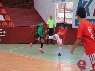 
<a style='margin-left: 5px;' class='btn btn-xs btn-social btn-facebook' href='https://www.facebook.com/sharer/sharer.php?u=https://boladovale.com.br/imgs/800-800-90/conteudo/fotos/1299/img7164.jpg' rel='popup' data-width='500' data-height='400'><i class='fa fa-facebook'></i>Compartilhar <span class='hidden-xs'>no Facebook</span>
</a> 
<a class='btn btn-default btn-xs' target='_blank' href='imgs/800-800-90/conteudo/fotos/1299/img7164.jpg'>
<span class='glyphicon glyphicon-cloud-download'></span> Salvar
</a> 
<span></span>