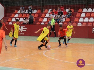 
<a style='margin-left: 5px;' class='btn btn-xs btn-social btn-facebook' href='https://www.facebook.com/sharer/sharer.php?u=https://boladovale.com.br/imgs/800-800-90/conteudo/fotos/1299/img7185.jpg' rel='popup' data-width='500' data-height='400'><i class='fa fa-facebook'></i>Compartilhar <span class='hidden-xs'>no Facebook</span>
</a> 
<a class='btn btn-default btn-xs' target='_blank' href='imgs/800-800-90/conteudo/fotos/1299/img7185.jpg'>
<span class='glyphicon glyphicon-cloud-download'></span> Salvar
</a> 
<span></span>