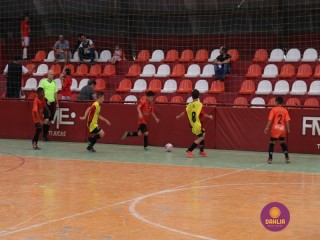 
<a style='margin-left: 5px;' class='btn btn-xs btn-social btn-facebook' href='https://www.facebook.com/sharer/sharer.php?u=https://boladovale.com.br/imgs/800-800-90/conteudo/fotos/1299/img7208.jpg' rel='popup' data-width='500' data-height='400'><i class='fa fa-facebook'></i>Compartilhar <span class='hidden-xs'>no Facebook</span>
</a> 
<a class='btn btn-default btn-xs' target='_blank' href='imgs/800-800-90/conteudo/fotos/1299/img7208.jpg'>
<span class='glyphicon glyphicon-cloud-download'></span> Salvar
</a> 
<span></span>