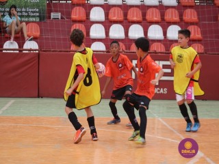 
<a style='margin-left: 5px;' class='btn btn-xs btn-social btn-facebook' href='https://www.facebook.com/sharer/sharer.php?u=https://boladovale.com.br/imgs/800-800-90/conteudo/fotos/1299/img7230.jpg' rel='popup' data-width='500' data-height='400'><i class='fa fa-facebook'></i>Compartilhar <span class='hidden-xs'>no Facebook</span>
</a> 
<a class='btn btn-default btn-xs' target='_blank' href='imgs/800-800-90/conteudo/fotos/1299/img7230.jpg'>
<span class='glyphicon glyphicon-cloud-download'></span> Salvar
</a> 
<span></span>