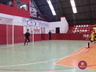 
<a style='margin-left: 5px;' class='btn btn-xs btn-social btn-facebook' href='https://www.facebook.com/sharer/sharer.php?u=https://boladovale.com.br/imgs/800-800-90/conteudo/fotos/1299/img7238.jpg' rel='popup' data-width='500' data-height='400'><i class='fa fa-facebook'></i>Compartilhar <span class='hidden-xs'>no Facebook</span>
</a> 
<a class='btn btn-default btn-xs' target='_blank' href='imgs/800-800-90/conteudo/fotos/1299/img7238.jpg'>
<span class='glyphicon glyphicon-cloud-download'></span> Salvar
</a> 
<span></span>