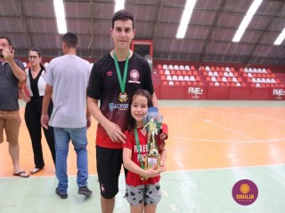 
<a style='margin-left: 5px;' class='btn btn-xs btn-social btn-facebook' href='https://www.facebook.com/sharer/sharer.php?u=https://boladovale.com.br/imgs/800-800-90/conteudo/fotos/1299/img7315.jpg' rel='popup' data-width='500' data-height='400'><i class='fa fa-facebook'></i>Compartilhar <span class='hidden-xs'>no Facebook</span>
</a> 
<a class='btn btn-default btn-xs' target='_blank' href='imgs/800-800-90/conteudo/fotos/1299/img7315.jpg'>
<span class='glyphicon glyphicon-cloud-download'></span> Salvar
</a> 
<span></span>