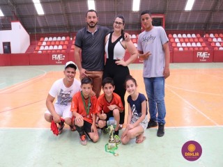 
<a style='margin-left: 5px;' class='btn btn-xs btn-social btn-facebook' href='https://www.facebook.com/sharer/sharer.php?u=https://boladovale.com.br/imgs/800-800-90/conteudo/fotos/1299/img7319.jpg' rel='popup' data-width='500' data-height='400'><i class='fa fa-facebook'></i>Compartilhar <span class='hidden-xs'>no Facebook</span>
</a> 
<a class='btn btn-default btn-xs' target='_blank' href='imgs/800-800-90/conteudo/fotos/1299/img7319.jpg'>
<span class='glyphicon glyphicon-cloud-download'></span> Salvar
</a> 
<span></span>