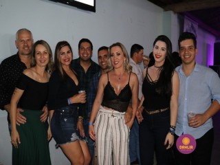 
<a style='margin-left: 5px;' class='btn btn-xs btn-social btn-facebook' href='https://www.facebook.com/sharer/sharer.php?u=https://boladovale.com.br/imgs/800-800-90/conteudo/fotos/1327/img0886.jpg' rel='popup' data-width='500' data-height='400'><i class='fa fa-facebook'></i>Compartilhar <span class='hidden-xs'>no Facebook</span>
</a> 
<a class='btn btn-default btn-xs' target='_blank' href='imgs/800-800-90/conteudo/fotos/1327/img0886.jpg'>
<span class='glyphicon glyphicon-cloud-download'></span> Salvar
</a> 
<span></span>
