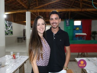 
<a style='margin-left: 5px;' class='btn btn-xs btn-social btn-facebook' href='https://www.facebook.com/sharer/sharer.php?u=https://boladovale.com.br/imgs/800-800-90/conteudo/fotos/1327/img0891.jpg' rel='popup' data-width='500' data-height='400'><i class='fa fa-facebook'></i>Compartilhar <span class='hidden-xs'>no Facebook</span>
</a> 
<a class='btn btn-default btn-xs' target='_blank' href='imgs/800-800-90/conteudo/fotos/1327/img0891.jpg'>
<span class='glyphicon glyphicon-cloud-download'></span> Salvar
</a> 
<span></span>