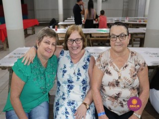 
<a style='margin-left: 5px;' class='btn btn-xs btn-social btn-facebook' href='https://www.facebook.com/sharer/sharer.php?u=https://boladovale.com.br/imgs/800-800-90/conteudo/fotos/1327/img0901.jpg' rel='popup' data-width='500' data-height='400'><i class='fa fa-facebook'></i>Compartilhar <span class='hidden-xs'>no Facebook</span>
</a> 
<a class='btn btn-default btn-xs' target='_blank' href='imgs/800-800-90/conteudo/fotos/1327/img0901.jpg'>
<span class='glyphicon glyphicon-cloud-download'></span> Salvar
</a> 
<span></span>