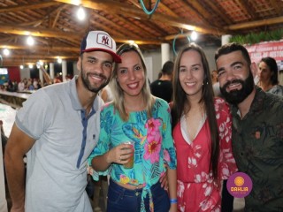 
<a style='margin-left: 5px;' class='btn btn-xs btn-social btn-facebook' href='https://www.facebook.com/sharer/sharer.php?u=https://boladovale.com.br/imgs/800-800-90/conteudo/fotos/1327/img0918.jpg' rel='popup' data-width='500' data-height='400'><i class='fa fa-facebook'></i>Compartilhar <span class='hidden-xs'>no Facebook</span>
</a> 
<a class='btn btn-default btn-xs' target='_blank' href='imgs/800-800-90/conteudo/fotos/1327/img0918.jpg'>
<span class='glyphicon glyphicon-cloud-download'></span> Salvar
</a> 
<span></span>