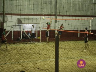
<a style='margin-left: 5px;' class='btn btn-xs btn-social btn-facebook' href='https://www.facebook.com/sharer/sharer.php?u=https://boladovale.com.br/imgs/800-800-90/conteudo/fotos/1332/mg2118.jpg' rel='popup' data-width='500' data-height='400'><i class='fa fa-facebook'></i>Compartilhar <span class='hidden-xs'>no Facebook</span>
</a> 
<a class='btn btn-default btn-xs' target='_blank' href='imgs/800-800-90/conteudo/fotos/1332/mg2118.jpg'>
<span class='glyphicon glyphicon-cloud-download'></span> Salvar
</a> 
<span></span>