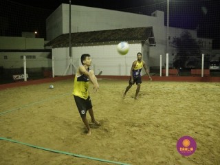 
<a style='margin-left: 5px;' class='btn btn-xs btn-social btn-facebook' href='https://www.facebook.com/sharer/sharer.php?u=https://boladovale.com.br/imgs/800-800-90/conteudo/fotos/1332/mg2206.jpg' rel='popup' data-width='500' data-height='400'><i class='fa fa-facebook'></i>Compartilhar <span class='hidden-xs'>no Facebook</span>
</a> 
<a class='btn btn-default btn-xs' target='_blank' href='imgs/800-800-90/conteudo/fotos/1332/mg2206.jpg'>
<span class='glyphicon glyphicon-cloud-download'></span> Salvar
</a> 
<span></span>