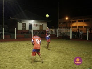 
<a style='margin-left: 5px;' class='btn btn-xs btn-social btn-facebook' href='https://www.facebook.com/sharer/sharer.php?u=https://boladovale.com.br/imgs/800-800-90/conteudo/fotos/1334/mg2594.jpg' rel='popup' data-width='500' data-height='400'><i class='fa fa-facebook'></i>Compartilhar <span class='hidden-xs'>no Facebook</span>
</a> 
<a class='btn btn-default btn-xs' target='_blank' href='imgs/800-800-90/conteudo/fotos/1334/mg2594.jpg'>
<span class='glyphicon glyphicon-cloud-download'></span> Salvar
</a> 
<span></span>