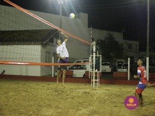 
<a style='margin-left: 5px;' class='btn btn-xs btn-social btn-facebook' href='https://www.facebook.com/sharer/sharer.php?u=https://boladovale.com.br/imgs/800-800-90/conteudo/fotos/1334/mg2603.jpg' rel='popup' data-width='500' data-height='400'><i class='fa fa-facebook'></i>Compartilhar <span class='hidden-xs'>no Facebook</span>
</a> 
<a class='btn btn-default btn-xs' target='_blank' href='imgs/800-800-90/conteudo/fotos/1334/mg2603.jpg'>
<span class='glyphicon glyphicon-cloud-download'></span> Salvar
</a> 
<span></span>
