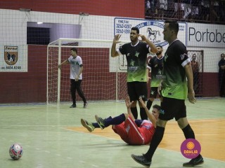 
<a style='margin-left: 5px;' class='btn btn-xs btn-social btn-facebook' href='https://www.facebook.com/sharer/sharer.php?u=https://boladovale.com.br/imgs/800-800-90/conteudo/fotos/1335/img2829.jpg' rel='popup' data-width='500' data-height='400'><i class='fa fa-facebook'></i>Compartilhar <span class='hidden-xs'>no Facebook</span>
</a> 
<a class='btn btn-default btn-xs' target='_blank' href='imgs/800-800-90/conteudo/fotos/1335/img2829.jpg'>
<span class='glyphicon glyphicon-cloud-download'></span> Salvar
</a> 
<span></span>