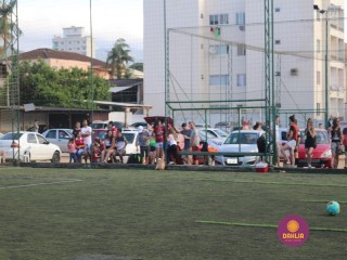 
<a style='margin-left: 5px;' class='btn btn-xs btn-social btn-facebook' href='https://www.facebook.com/sharer/sharer.php?u=https://boladovale.com.br/imgs/800-800-90/conteudo/fotos/1340/img5615-2.jpg' rel='popup' data-width='500' data-height='400'><i class='fa fa-facebook'></i>Compartilhar <span class='hidden-xs'>no Facebook</span>
</a> 
<a class='btn btn-default btn-xs' target='_blank' href='imgs/800-800-90/conteudo/fotos/1340/img5615-2.jpg'>
<span class='glyphicon glyphicon-cloud-download'></span> Salvar
</a> 
<span></span>