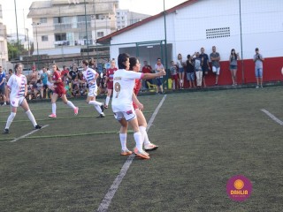 
<a style='margin-left: 5px;' class='btn btn-xs btn-social btn-facebook' href='https://www.facebook.com/sharer/sharer.php?u=https://boladovale.com.br/imgs/800-800-90/conteudo/fotos/1340/img5634-2.jpg' rel='popup' data-width='500' data-height='400'><i class='fa fa-facebook'></i>Compartilhar <span class='hidden-xs'>no Facebook</span>
</a> 
<a class='btn btn-default btn-xs' target='_blank' href='imgs/800-800-90/conteudo/fotos/1340/img5634-2.jpg'>
<span class='glyphicon glyphicon-cloud-download'></span> Salvar
</a> 
<span></span>