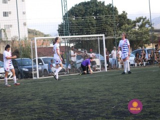 
<a style='margin-left: 5px;' class='btn btn-xs btn-social btn-facebook' href='https://www.facebook.com/sharer/sharer.php?u=https://boladovale.com.br/imgs/800-800-90/conteudo/fotos/1340/img5658-2.jpg' rel='popup' data-width='500' data-height='400'><i class='fa fa-facebook'></i>Compartilhar <span class='hidden-xs'>no Facebook</span>
</a> 
<a class='btn btn-default btn-xs' target='_blank' href='imgs/800-800-90/conteudo/fotos/1340/img5658-2.jpg'>
<span class='glyphicon glyphicon-cloud-download'></span> Salvar
</a> 
<span></span>