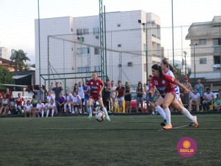 
<a style='margin-left: 5px;' class='btn btn-xs btn-social btn-facebook' href='https://www.facebook.com/sharer/sharer.php?u=https://boladovale.com.br/imgs/800-800-90/conteudo/fotos/1340/img5663-2.jpg' rel='popup' data-width='500' data-height='400'><i class='fa fa-facebook'></i>Compartilhar <span class='hidden-xs'>no Facebook</span>
</a> 
<a class='btn btn-default btn-xs' target='_blank' href='imgs/800-800-90/conteudo/fotos/1340/img5663-2.jpg'>
<span class='glyphicon glyphicon-cloud-download'></span> Salvar
</a> 
<span></span>