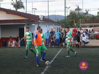 
<a style='margin-left: 5px;' class='btn btn-xs btn-social btn-facebook' href='https://www.facebook.com/sharer/sharer.php?u=https://boladovale.com.br/imgs/800-800-90/conteudo/fotos/1340/img5748-2.jpg' rel='popup' data-width='500' data-height='400'><i class='fa fa-facebook'></i>Compartilhar <span class='hidden-xs'>no Facebook</span>
</a> 
<a class='btn btn-default btn-xs' target='_blank' href='imgs/800-800-90/conteudo/fotos/1340/img5748-2.jpg'>
<span class='glyphicon glyphicon-cloud-download'></span> Salvar
</a> 
<span></span>