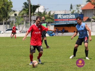 
<a style='margin-left: 5px;' class='btn btn-xs btn-social btn-facebook' href='https://www.facebook.com/sharer/sharer.php?u=https://boladovale.com.br/imgs/800-800-90/conteudo/fotos/1344/img4674.jpg' rel='popup' data-width='500' data-height='400'><i class='fa fa-facebook'></i>Compartilhar <span class='hidden-xs'>no Facebook</span>
</a> 
<a class='btn btn-default btn-xs' target='_blank' href='imgs/800-800-90/conteudo/fotos/1344/img4674.jpg'>
<span class='glyphicon glyphicon-cloud-download'></span> Salvar
</a> 
<span></span>