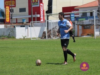 
<a style='margin-left: 5px;' class='btn btn-xs btn-social btn-facebook' href='https://www.facebook.com/sharer/sharer.php?u=https://boladovale.com.br/imgs/800-800-90/conteudo/fotos/1344/img4713.jpg' rel='popup' data-width='500' data-height='400'><i class='fa fa-facebook'></i>Compartilhar <span class='hidden-xs'>no Facebook</span>
</a> 
<a class='btn btn-default btn-xs' target='_blank' href='imgs/800-800-90/conteudo/fotos/1344/img4713.jpg'>
<span class='glyphicon glyphicon-cloud-download'></span> Salvar
</a> 
<span></span>