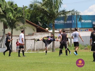 
<a style='margin-left: 5px;' class='btn btn-xs btn-social btn-facebook' href='https://www.facebook.com/sharer/sharer.php?u=https://boladovale.com.br/imgs/800-800-90/conteudo/fotos/1345/img4858.jpg' rel='popup' data-width='500' data-height='400'><i class='fa fa-facebook'></i>Compartilhar <span class='hidden-xs'>no Facebook</span>
</a> 
<a class='btn btn-default btn-xs' target='_blank' href='imgs/800-800-90/conteudo/fotos/1345/img4858.jpg'>
<span class='glyphicon glyphicon-cloud-download'></span> Salvar
</a> 
<span></span>