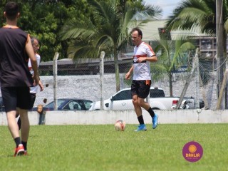 
<a style='margin-left: 5px;' class='btn btn-xs btn-social btn-facebook' href='https://www.facebook.com/sharer/sharer.php?u=https://boladovale.com.br/imgs/800-800-90/conteudo/fotos/1345/img4875.jpg' rel='popup' data-width='500' data-height='400'><i class='fa fa-facebook'></i>Compartilhar <span class='hidden-xs'>no Facebook</span>
</a> 
<a class='btn btn-default btn-xs' target='_blank' href='imgs/800-800-90/conteudo/fotos/1345/img4875.jpg'>
<span class='glyphicon glyphicon-cloud-download'></span> Salvar
</a> 
<span></span>