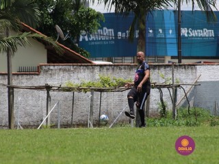 
<a style='margin-left: 5px;' class='btn btn-xs btn-social btn-facebook' href='https://www.facebook.com/sharer/sharer.php?u=https://boladovale.com.br/imgs/800-800-90/conteudo/fotos/1345/img4882.jpg' rel='popup' data-width='500' data-height='400'><i class='fa fa-facebook'></i>Compartilhar <span class='hidden-xs'>no Facebook</span>
</a> 
<a class='btn btn-default btn-xs' target='_blank' href='imgs/800-800-90/conteudo/fotos/1345/img4882.jpg'>
<span class='glyphicon glyphicon-cloud-download'></span> Salvar
</a> 
<span></span>