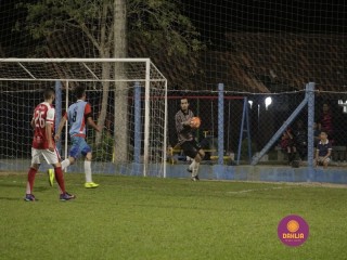 
<a style='margin-left: 5px;' class='btn btn-xs btn-social btn-facebook' href='https://www.facebook.com/sharer/sharer.php?u=https://boladovale.com.br/imgs/800-800-90/conteudo/fotos/1349/mg7119.jpg' rel='popup' data-width='500' data-height='400'><i class='fa fa-facebook'></i>Compartilhar <span class='hidden-xs'>no Facebook</span>
</a> 
<a class='btn btn-default btn-xs' target='_blank' href='imgs/800-800-90/conteudo/fotos/1349/mg7119.jpg'>
<span class='glyphicon glyphicon-cloud-download'></span> Salvar
</a> 
<span></span>