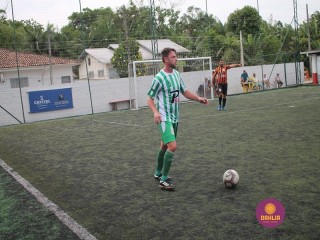 
<a style='margin-left: 5px;' class='btn btn-xs btn-social btn-facebook' href='https://www.facebook.com/sharer/sharer.php?u=https://boladovale.com.br/imgs/800-800-90/conteudo/fotos/1359/img8230.jpg' rel='popup' data-width='500' data-height='400'><i class='fa fa-facebook'></i>Compartilhar <span class='hidden-xs'>no Facebook</span>
</a> 
<a class='btn btn-default btn-xs' target='_blank' href='imgs/800-800-90/conteudo/fotos/1359/img8230.jpg'>
<span class='glyphicon glyphicon-cloud-download'></span> Salvar
</a> 
<span></span>