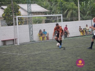 
<a style='margin-left: 5px;' class='btn btn-xs btn-social btn-facebook' href='https://www.facebook.com/sharer/sharer.php?u=https://boladovale.com.br/imgs/800-800-90/conteudo/fotos/1359/img8240.jpg' rel='popup' data-width='500' data-height='400'><i class='fa fa-facebook'></i>Compartilhar <span class='hidden-xs'>no Facebook</span>
</a> 
<a class='btn btn-default btn-xs' target='_blank' href='imgs/800-800-90/conteudo/fotos/1359/img8240.jpg'>
<span class='glyphicon glyphicon-cloud-download'></span> Salvar
</a> 
<span></span>