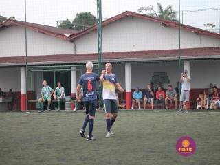 
<a style='margin-left: 5px;' class='btn btn-xs btn-social btn-facebook' href='https://www.facebook.com/sharer/sharer.php?u=https://boladovale.com.br/imgs/800-800-90/conteudo/fotos/1359/img8245.jpg' rel='popup' data-width='500' data-height='400'><i class='fa fa-facebook'></i>Compartilhar <span class='hidden-xs'>no Facebook</span>
</a> 
<a class='btn btn-default btn-xs' target='_blank' href='imgs/800-800-90/conteudo/fotos/1359/img8245.jpg'>
<span class='glyphicon glyphicon-cloud-download'></span> Salvar
</a> 
<span></span>
