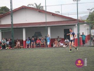 
<a style='margin-left: 5px;' class='btn btn-xs btn-social btn-facebook' href='https://www.facebook.com/sharer/sharer.php?u=https://boladovale.com.br/imgs/800-800-90/conteudo/fotos/1359/img8260.jpg' rel='popup' data-width='500' data-height='400'><i class='fa fa-facebook'></i>Compartilhar <span class='hidden-xs'>no Facebook</span>
</a> 
<a class='btn btn-default btn-xs' target='_blank' href='imgs/800-800-90/conteudo/fotos/1359/img8260.jpg'>
<span class='glyphicon glyphicon-cloud-download'></span> Salvar
</a> 
<span></span>