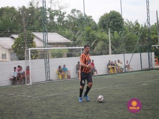 
<a style='margin-left: 5px;' class='btn btn-xs btn-social btn-facebook' href='https://www.facebook.com/sharer/sharer.php?u=https://boladovale.com.br/imgs/800-800-90/conteudo/fotos/1359/img8293.jpg' rel='popup' data-width='500' data-height='400'><i class='fa fa-facebook'></i>Compartilhar <span class='hidden-xs'>no Facebook</span>
</a> 
<a class='btn btn-default btn-xs' target='_blank' href='imgs/800-800-90/conteudo/fotos/1359/img8293.jpg'>
<span class='glyphicon glyphicon-cloud-download'></span> Salvar
</a> 
<span></span>
