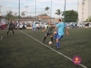 
<a style='margin-left: 5px;' class='btn btn-xs btn-social btn-facebook' href='https://www.facebook.com/sharer/sharer.php?u=https://boladovale.com.br/imgs/800-800-90/conteudo/fotos/1359/img8341.jpg' rel='popup' data-width='500' data-height='400'><i class='fa fa-facebook'></i>Compartilhar <span class='hidden-xs'>no Facebook</span>
</a> 
<a class='btn btn-default btn-xs' target='_blank' href='imgs/800-800-90/conteudo/fotos/1359/img8341.jpg'>
<span class='glyphicon glyphicon-cloud-download'></span> Salvar
</a> 
<span></span>