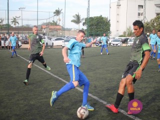 
<a style='margin-left: 5px;' class='btn btn-xs btn-social btn-facebook' href='https://www.facebook.com/sharer/sharer.php?u=https://boladovale.com.br/imgs/800-800-90/conteudo/fotos/1359/img8346.jpg' rel='popup' data-width='500' data-height='400'><i class='fa fa-facebook'></i>Compartilhar <span class='hidden-xs'>no Facebook</span>
</a> 
<a class='btn btn-default btn-xs' target='_blank' href='imgs/800-800-90/conteudo/fotos/1359/img8346.jpg'>
<span class='glyphicon glyphicon-cloud-download'></span> Salvar
</a> 
<span></span>