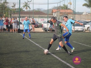 
<a style='margin-left: 5px;' class='btn btn-xs btn-social btn-facebook' href='https://www.facebook.com/sharer/sharer.php?u=https://boladovale.com.br/imgs/800-800-90/conteudo/fotos/1359/img8365.jpg' rel='popup' data-width='500' data-height='400'><i class='fa fa-facebook'></i>Compartilhar <span class='hidden-xs'>no Facebook</span>
</a> 
<a class='btn btn-default btn-xs' target='_blank' href='imgs/800-800-90/conteudo/fotos/1359/img8365.jpg'>
<span class='glyphicon glyphicon-cloud-download'></span> Salvar
</a> 
<span></span>