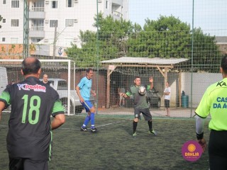 
<a style='margin-left: 5px;' class='btn btn-xs btn-social btn-facebook' href='https://www.facebook.com/sharer/sharer.php?u=https://boladovale.com.br/imgs/800-800-90/conteudo/fotos/1359/img8366.jpg' rel='popup' data-width='500' data-height='400'><i class='fa fa-facebook'></i>Compartilhar <span class='hidden-xs'>no Facebook</span>
</a> 
<a class='btn btn-default btn-xs' target='_blank' href='imgs/800-800-90/conteudo/fotos/1359/img8366.jpg'>
<span class='glyphicon glyphicon-cloud-download'></span> Salvar
</a> 
<span></span>