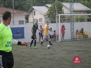 
<a style='margin-left: 5px;' class='btn btn-xs btn-social btn-facebook' href='https://www.facebook.com/sharer/sharer.php?u=https://boladovale.com.br/imgs/800-800-90/conteudo/fotos/1359/img8375.jpg' rel='popup' data-width='500' data-height='400'><i class='fa fa-facebook'></i>Compartilhar <span class='hidden-xs'>no Facebook</span>
</a> 
<a class='btn btn-default btn-xs' target='_blank' href='imgs/800-800-90/conteudo/fotos/1359/img8375.jpg'>
<span class='glyphicon glyphicon-cloud-download'></span> Salvar
</a> 
<span></span>