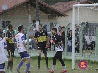 
<a style='margin-left: 5px;' class='btn btn-xs btn-social btn-facebook' href='https://www.facebook.com/sharer/sharer.php?u=https://boladovale.com.br/imgs/800-800-90/conteudo/fotos/1360/mg9312.jpg' rel='popup' data-width='500' data-height='400'><i class='fa fa-facebook'></i>Compartilhar <span class='hidden-xs'>no Facebook</span>
</a> 
<a class='btn btn-default btn-xs' target='_blank' href='imgs/800-800-90/conteudo/fotos/1360/mg9312.jpg'>
<span class='glyphicon glyphicon-cloud-download'></span> Salvar
</a> 
<span></span>