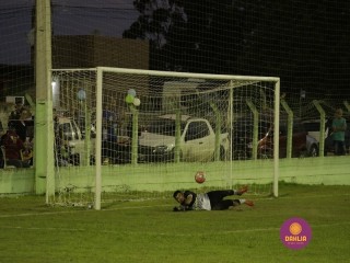 
<a style='margin-left: 5px;' class='btn btn-xs btn-social btn-facebook' href='https://www.facebook.com/sharer/sharer.php?u=https://boladovale.com.br/imgs/800-800-90/conteudo/fotos/1360/mg9378.jpg' rel='popup' data-width='500' data-height='400'><i class='fa fa-facebook'></i>Compartilhar <span class='hidden-xs'>no Facebook</span>
</a> 
<a class='btn btn-default btn-xs' target='_blank' href='imgs/800-800-90/conteudo/fotos/1360/mg9378.jpg'>
<span class='glyphicon glyphicon-cloud-download'></span> Salvar
</a> 
<span></span>