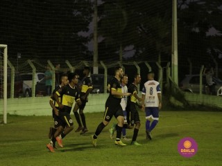 
<a style='margin-left: 5px;' class='btn btn-xs btn-social btn-facebook' href='https://www.facebook.com/sharer/sharer.php?u=https://boladovale.com.br/imgs/800-800-90/conteudo/fotos/1360/mg9387.jpg' rel='popup' data-width='500' data-height='400'><i class='fa fa-facebook'></i>Compartilhar <span class='hidden-xs'>no Facebook</span>
</a> 
<a class='btn btn-default btn-xs' target='_blank' href='imgs/800-800-90/conteudo/fotos/1360/mg9387.jpg'>
<span class='glyphicon glyphicon-cloud-download'></span> Salvar
</a> 
<span></span>